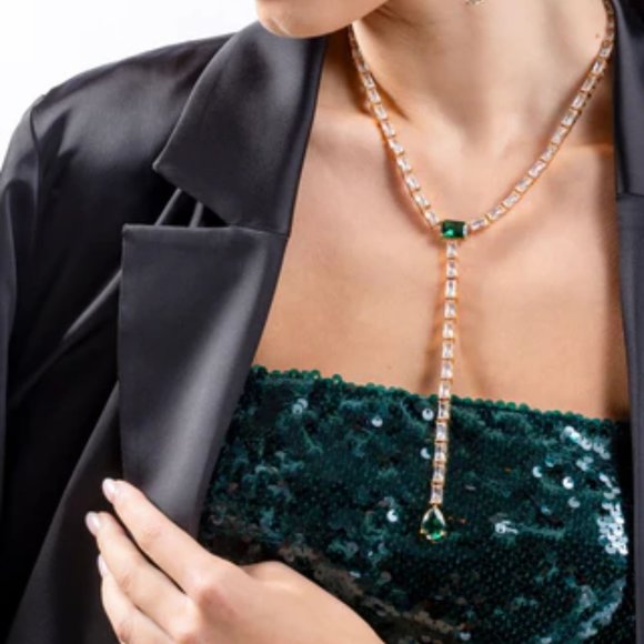 $420 Crystal Haze Boa chain x Rawda Sirius Lariat Necklace in 18kt Gold-plating - Picture 6 of 6